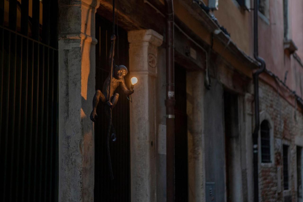 Ca' Della Scimmia - Rialto Bridge, Venecia Exterior foto